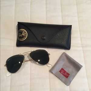 Ray-Ban Aviator sunglasses